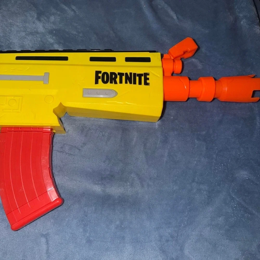 Nerf Fortnite yellow and orange blaster